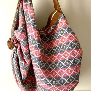 Noonday Collection bag handmade in Nepal